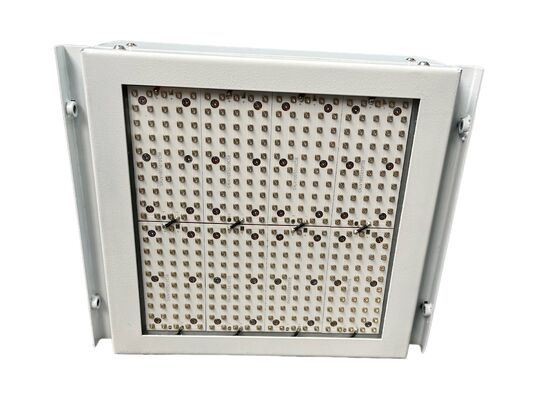 Σύστημα στεγνώσεως UV LED πολλαπλού μήκους κύματος 1200W με ψύξη με νερό και ένταση UV 18W/CM2 για εργαστηριακές δοκιμές