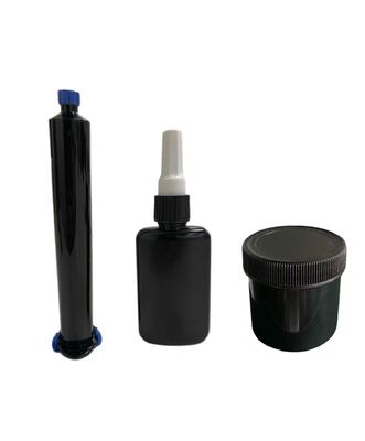 Seringas, máscaras de oxigênio, máscaras laríngeas médicas com adesivo UV