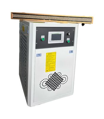 Βιομηχανικό σύστημα επεξεργασίας UV LED με ψύξη με νερό
Λύση UV LED υψηλής ισχύος για συνεχή βιομηχανική παραγωγή