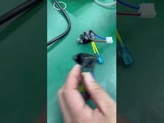 Μίνι Ανερόφθαλμος Φωτισμός LED UV Φωτισμός Χεριού 42mm × 42mm × 113mm Μέγεθος